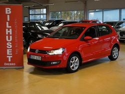 Röd Begagnad 2013 VW Polo Halvkombi | 49 900 kr (Marknadspris)
