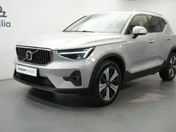 Silver Begagnad 2022 Volvo XC40 Plus SUV | 449 900 kr (Dyr)