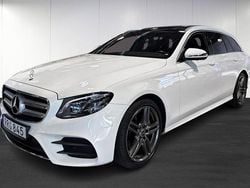 Vit (white) Begagnad 2018 Mercedes E220 AMG Kombi | 369 900 kr (Lite dyr)