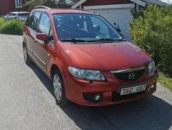 Röd Begagnad 2002 Mazda Premacy Minibuss | 22 000 kr