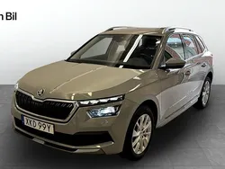 Grå Begagnad 2020 Skoda Kamiq Style SUV | 179 900 kr (Marknadspris)