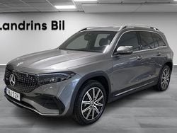 Mörkgrå Begagnad 2024 Mercedes EQB300 AMG line SUV | 549 900 kr (Dyr)