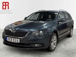 Grå Begagnad 2014 Skoda Superb Kombi | 129 900 kr (Dyr)