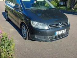 Svart Begagnad 2011 VW Sharan Minibuss | 65 000 kr (Marknadspris)