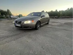 Grå Begagnad 2008 Volvo V70 Momentum Kombi | 42 900 kr (Lite dyr)