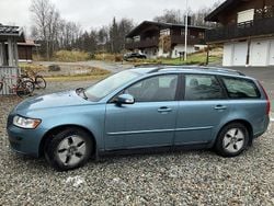 Begagnad 2008 Volvo V50 Kinetic Kombi | 19 500 kr (Superpris)