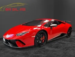 Röd Begagnad 2018 Lamborghini Huracán Sportkupé | 2 999 000 kr