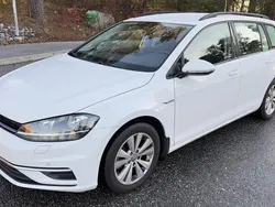 Vit Begagnad 2020 VW Golf VIII Kombi | 166 000 kr (Marknadspris)