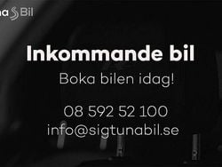 Svart Begagnad 2018 Volvo XC40 Inscription SUV | 299 900 kr (Marknadspris)