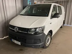 Vit Begagnad 2017 VW T6 Van | 384 900 kr