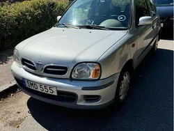 Silver Begagnad 2001 Nissan Micra Halvkombi | 24 900 kr