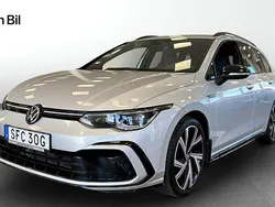 Silver Begagnad 2023 VW Golf VIII R-line Kombi | 319 800 kr (Dyr)