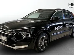 Svart (black) Begagnad 2025 Kia Niro Advance SUV | 389 900 kr (Bra pris)