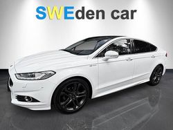 Vit Begagnad 2016 Ford Mondeo Titanium Halvkombi | 149 899 kr (Lite dyr)
