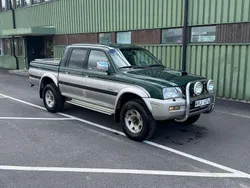 Flerfärgad (flerfärgad ) Begagnad 2004 Mitsubishi L200 Pickup | 43 900 kr (Superpris)