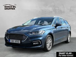 Blå Begagnad 2022 Ford Mondeo Titanium Kombi | 249 000 kr (Marknadspris)