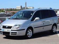 Silver Begagnad 2004 Fiat Ulysse Minibuss | 29 900 kr