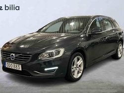 Grå Begagnad 2017 Volvo V60 Kombi | 169 900 kr