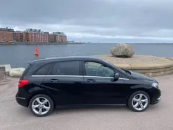 Mercedes B200
