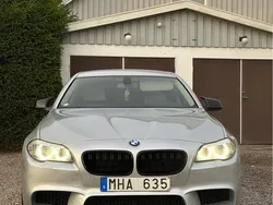 Grå Begagnad 2012 BMW 520 Sedan | 149 000 kr (Lite dyr)