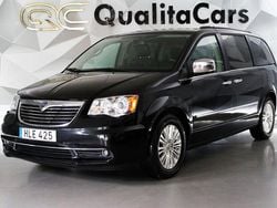 Svart Begagnad 2015 Lancia Voyager Minibuss | 168 900 kr (Lite dyr)