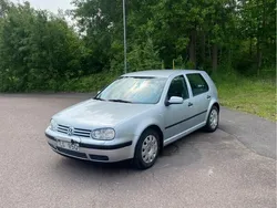 Silver Begagnad 2003 VW Golf IV Basis Halvkombi | 14 000 kr (Marknadspris)