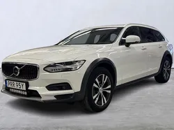 Vit Begagnad 2020 Volvo V90 CC SE Kombi | 295 000 kr (Marknadspris)
