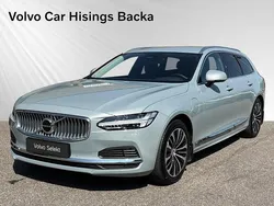 Grå Begagnad 2023 Volvo V90 Core Kombi | 439 900 kr (Marknadspris)