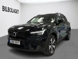 Svart Begagnad 2023 Volvo XC40 Core SUV | 339 900 kr