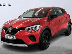 Röd Begagnad 2022 Renault Captur Zen SUV | 219 000 kr (Marknadspris)