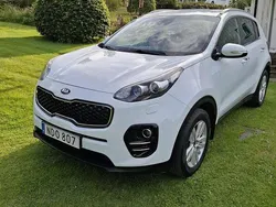 Vit Begagnad 2016 Kia Sportage Advance SUV | 109 000 kr (Marknadspris)