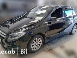 Svart Begagnad 2018 Mercedes B180 Minibuss | 179 500 kr (Marknadspris)