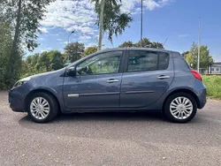 Blå Begagnad 2010 Renault Clio R.S. Halvkombi | 59 000 kr (Dyr)