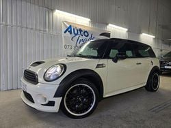 Vit Begagnad 2010 Mini Cooper S Clubman Kombi | 74 900 kr (Marknadspris)