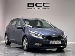 Blå Begagnad 2013 Kia Ceed Comfort Halvkombi | 84 900 kr (Marknadspris)