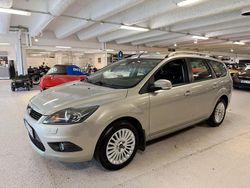 Grå Begagnad 2009 Ford Focus Titanium Kombi | 49 900 kr (Lite dyr)