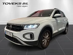 Vit (pure white) Begagnad 2022 VW T-Roc Life SUV | 204 900 kr (Marknadspris)