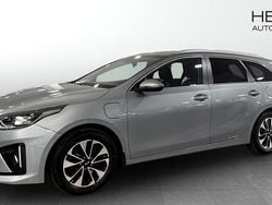 Grå Begagnad 2021 Kia Ceed Sportswagon Advance Kombi | 249 900 kr (Marknadspris)