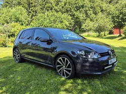 Grå Begagnad 2015 VW Golf VII Halvkombi | 119 000 kr (Lite dyr)