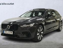 Grå Begagnad 2025 Volvo V90 Plus Kombi | 469 900 kr