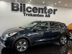 Blå Begagnad 2016 Kia Niro Advance SUV | 169 900 kr (Marknadspris)