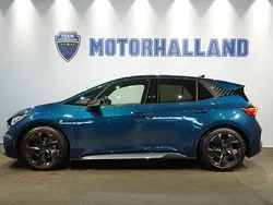 Blå Begagnad 2024 Cupra Born Halvkombi | 349 900 kr (Dyr)