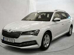 Vit Begagnad 2021 Skoda Superb LAURIN & KLEMENT Kombi | 235 000 kr (Bra pris)