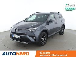 Mörkgrå Begagnad 2016 Toyota RAV4 Active SUV | 184 000 kr (Marknadspris)