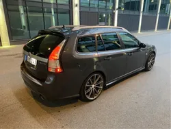 Grå Begagnad 2009 Saab 9-3 Aero Kombi | 39 900 kr (Marknadspris)