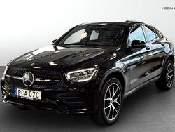 Svart (black) Begagnad 2022 Mercedes GLC300e AMG SUV | 539 900 kr