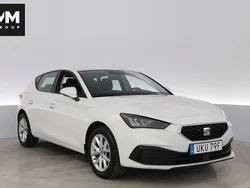 Vit Begagnad 2021 Seat Leon Style Halvkombi | 174 900 kr (Marknadspris)