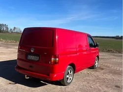 Röd Begagnad 2008 VW T5 Van | 45 000 kr (Marknadspris)