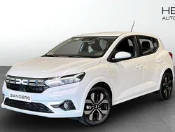 Vit (white) Ny 2025 Dacia Sandero Expression Halvkombi | 219 900 kr (Bra pris)