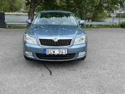 Grå Begagnad 2011 Skoda Octavia Elegance Halvkombi | 61 900 kr (Bra pris)